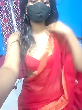 Snapshot of Triha_18 chatting on February 2026 03:54:01 PM Triha 18 online show from February 2026 03:54:01 PM