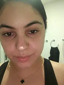 Lia Hurley online show from March 2025 12:46:01 PM