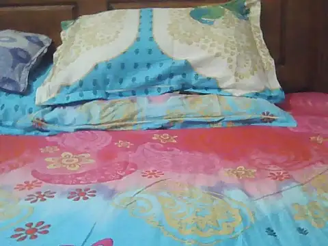 Nuttysub online show from December 2025 02:05:02 AM