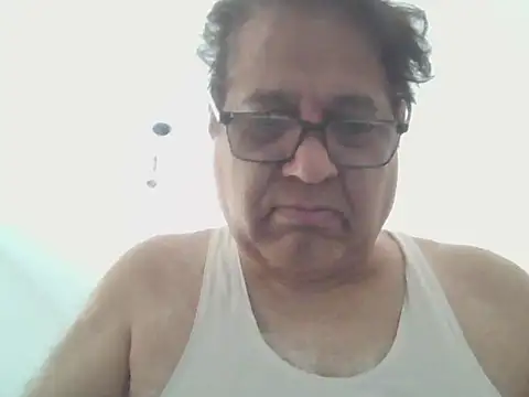 Snapshot of Nuttysub chatting on June 2026 02:56:02 AM Nuttysub online show from June 2026 02:56:02 AM