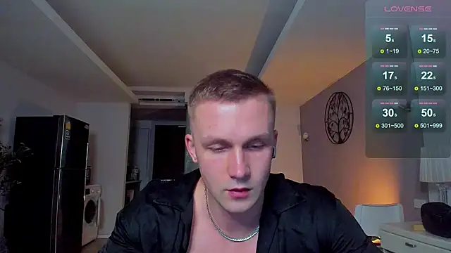 Samuel Andrew online show from December 2025 03:26:02 AM