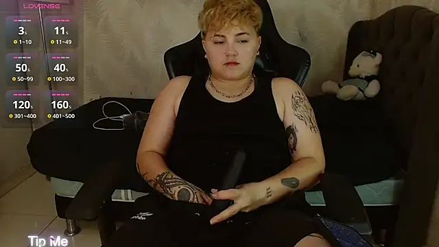 isabeautyx19 online show from September 2025 07:37:01 PM