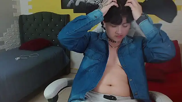 isabeautyx19 online show from April 2026 02:44:02 AM