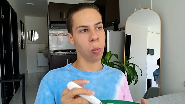 grey   27 online show from February 2025 05:20:02 PM