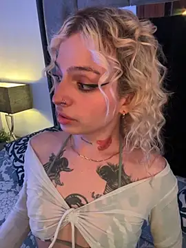 Bonnie vega online show from September 2025 09:27:01 PM