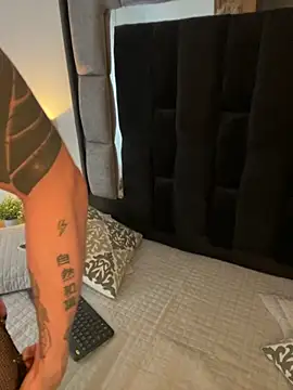 Bonnie vega online show from November 2025 08:22:01 PM