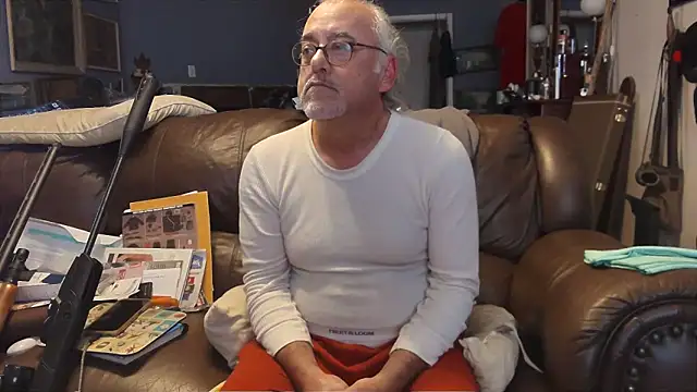 PincheDave4u online show from January 2025 10:33:02 PM