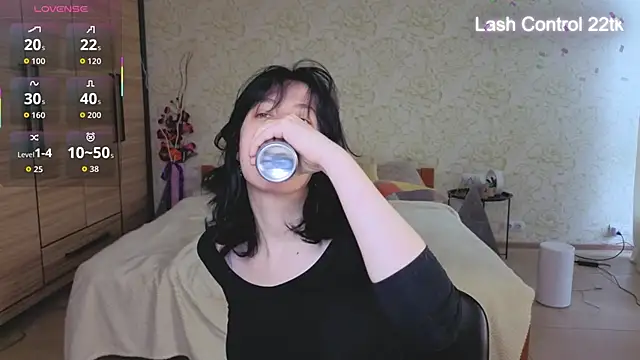 JulisSweet online show from April 2026 06:40:02 AM