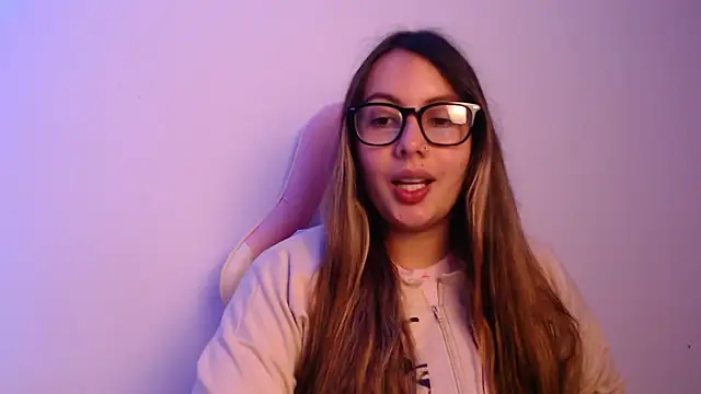 lalawhitte online show from January 2026 09:38:02 PM