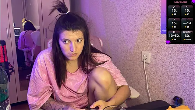 Katrin  kiss online show from February 2025 09:18:02 PM