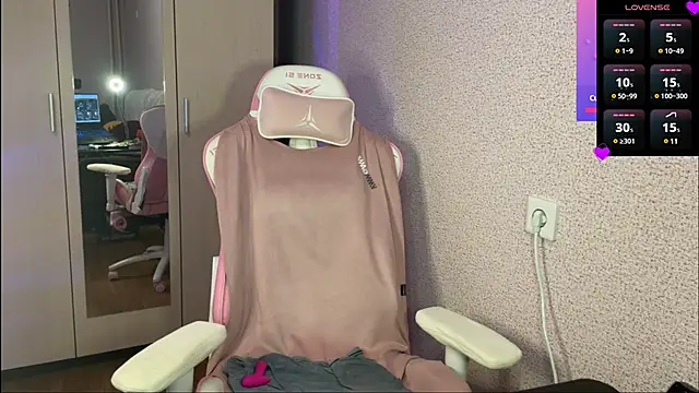 Katrin  kiss online show from February 2025 05:40:02 PM