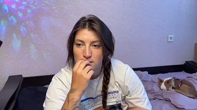 Snapshot of Katrin__kiss chatting on June 2026 10:10:02 AM Katrin kiss online show from June 2026 10:10:02 AM