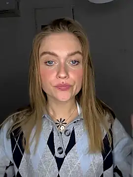 Goldloeckchen159 online show from March 2026 08:41:01 PM