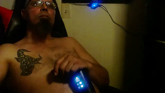 KrazyLegz online show from February 2025 08:51:02 PM