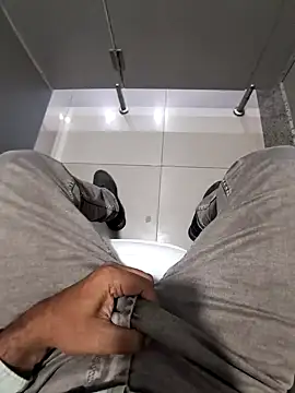 johny 69dxh online show from January 2025 09:10:02 AM