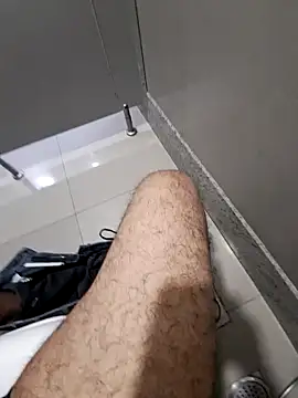 johny 69dxh online show from February 2025 07:20:01 AM