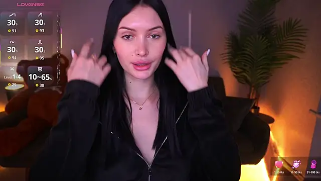 MilaSecrett online show from December 2025 02:22:02 PM