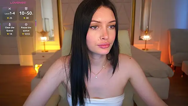 Snapshot of MilaSecrett chatting on May 2026 01:10:02 PM MilaSecrett online show from May 2026 01:10:02 PM