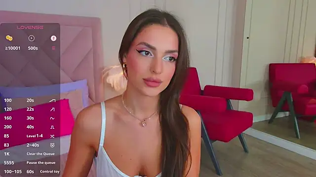 BellaHalles online show from March 2025 08:40:01 AM