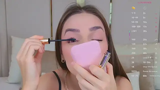 BellaHalles online show from March 2026 05:46:01 AM