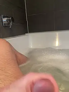 Snapshot of LivingLegend1978 chatting on March 2025 09:21:01 AM LivingLegend1978 online show from March 2025 09:21:01 AM