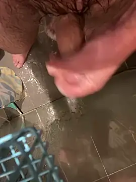 Snapshot of LivingLegend1978 chatting on October 2025 04:00:02 AM LivingLegend1978 online show from October 2025 04:00:02 AM