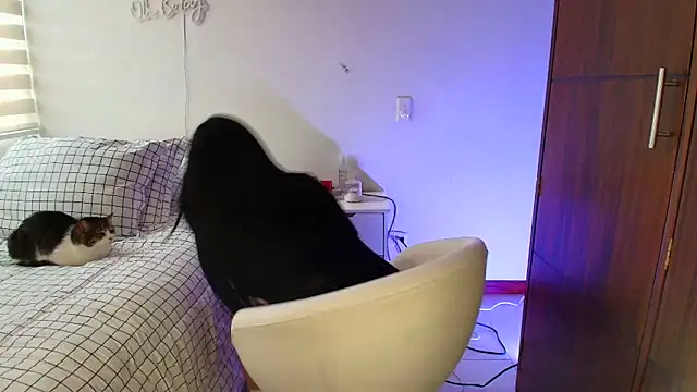 keilelewis online show from February 2026 08:34:01 PM