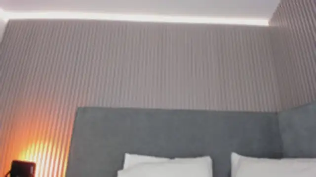 Snapshot of emelie_89 chatting on December 2025 01:05:01 PM emelie 89 online show from December 2025 01:05:01 PM