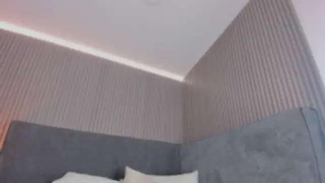 Snapshot of emelie_89 chatting on February 2026 12:26:01 PM emelie 89 online show from February 2026 12:26:01 PM