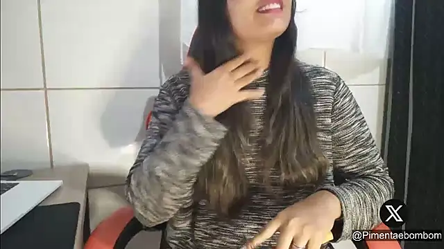 bombomepimenta online show from March 2025 10:03:02 AM