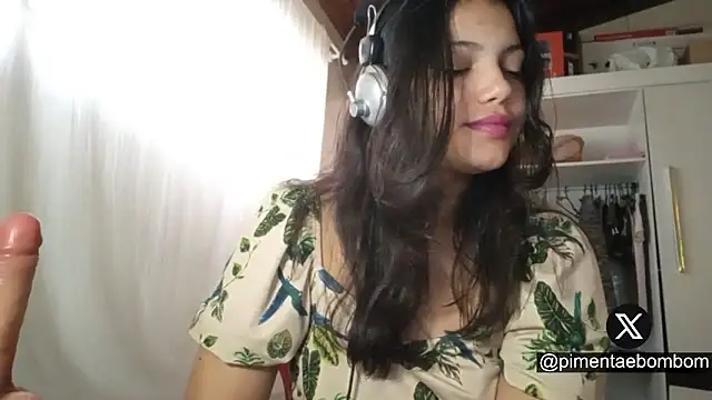 bombomepimenta online show from September 2025 09:58:01 AM