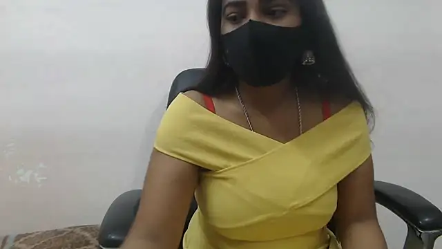 wildbabes online show from March 2026 04:45:02 PM