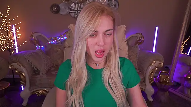 ArishkaLulu online show from February 2026 07:13:01 AM