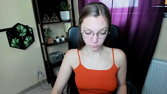 EmillyPlay online show from March 2025 06:49:02 AM