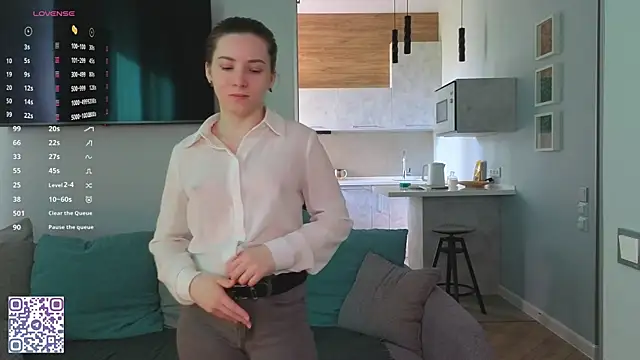 Snapshot of DonnaBurkee chatting on May 2026 04:09:02 AM DonnaBurkee online show from May 2026 04:09:02 AM