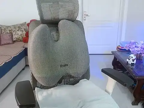 InayatSingh online show from April 2026 01:11:01 PM