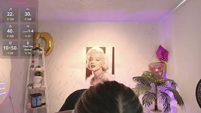 SALOOMEE   online show from September 2025 03:24:02 PM