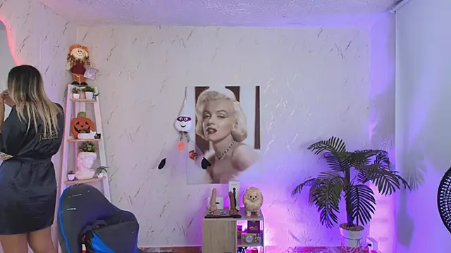 SALOOMEE   online show from February 2026 09:31:02 AM