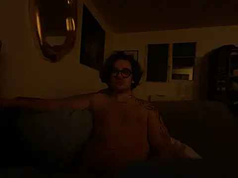 Snapshot of hardmecl chatting on January 2026 09:27:01 PM hardmecl online show from January 2026 09:27:01 PM