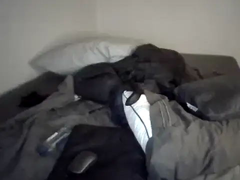 Snapshot of Iliketocooksquirt25 chatting on March 2025 01:07:02 PM Iliketocooksquirt25 online show from March 2025 01:07:02 PM