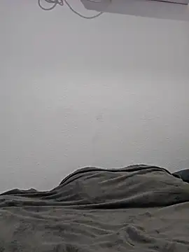 Snapshot of Iliketocooksquirt25 chatting on September 2025 03:17:02 AM Iliketocooksquirt25 online show from September 2025 03:17:02 AM