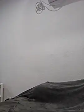 Snapshot of Iliketocooksquirt25 chatting on November 2025 12:43:01 AM Iliketocooksquirt25 online show from November 2025 12:43:01 AM