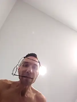 Snapshot of Iliketocooksquirt25 chatting on November 2025 11:35:01 PM Iliketocooksquirt25 online show from November 2025 11:35:01 PM