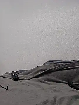 Snapshot of Iliketocooksquirt25 chatting on November 2025 06:34:02 AM Iliketocooksquirt25 online show from November 2025 06:34:02 AM