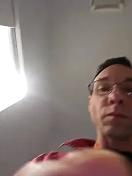 Snapshot of Iliketocooksquirt25 chatting on November 2025 05:07:01 AM Iliketocooksquirt25 online show from November 2025 05:07:01 AM