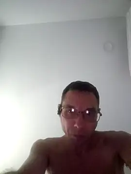 Snapshot of Iliketocooksquirt25 chatting on May 2026 12:38:01 AM Iliketocooksquirt25 online show from May 2026 12:38:01 AM