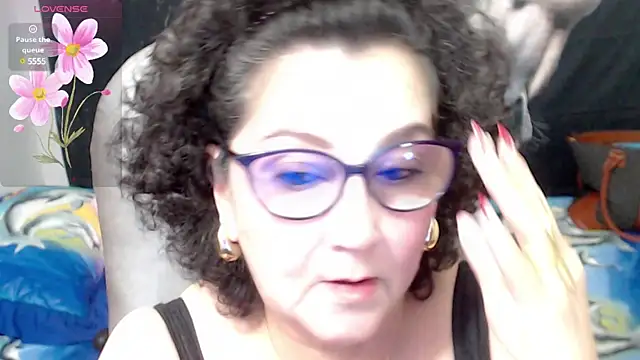 Snapshot of cataleya_mom chatting on February 2025 01:21:02 AM cataleya mom online show from February 2025 01:21:02 AM