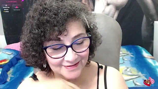 Snapshot of cataleya_mom chatting on February 2025 10:58:01 PM cataleya mom online show from February 2025 10:58:01 PM