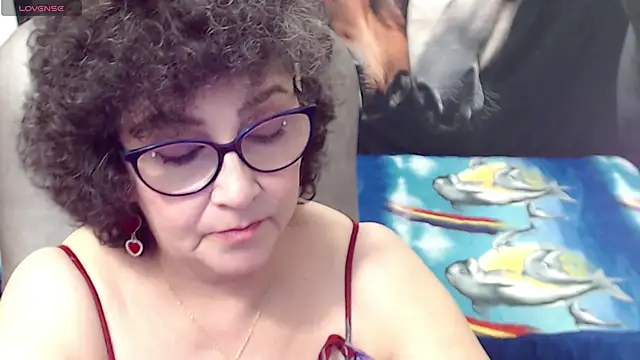 Snapshot of cataleya_mom chatting on February 2025 03:01:02 AM cataleya mom online show from February 2025 03:01:02 AM