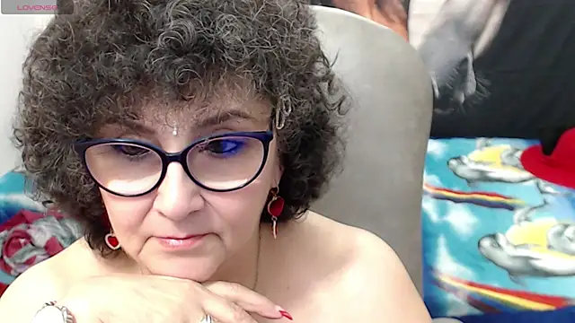 Snapshot of cataleya_mom chatting on February 2025 12:08:01 PM cataleya mom online show from February 2025 12:08:01 PM